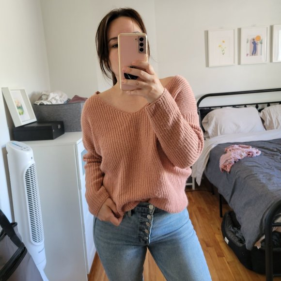 Cable Knit / Crop Sweater / Cross Back / Small - Picture 2 of 6